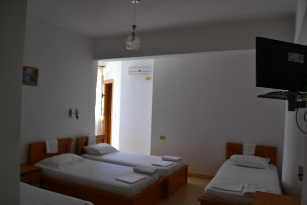 Hotel Alpine Vlore Exterior photo