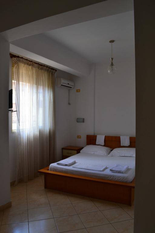 Hotel Alpine Vlore Room photo