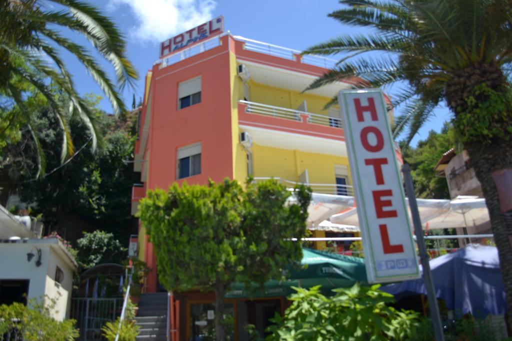 Hotel Alpine Vlore Exterior photo